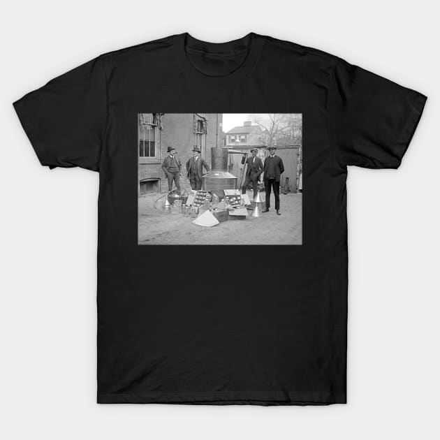 Prohibition Agents with Moonshine Still, 1922. Vintage Photo T-Shirt by historyphoto